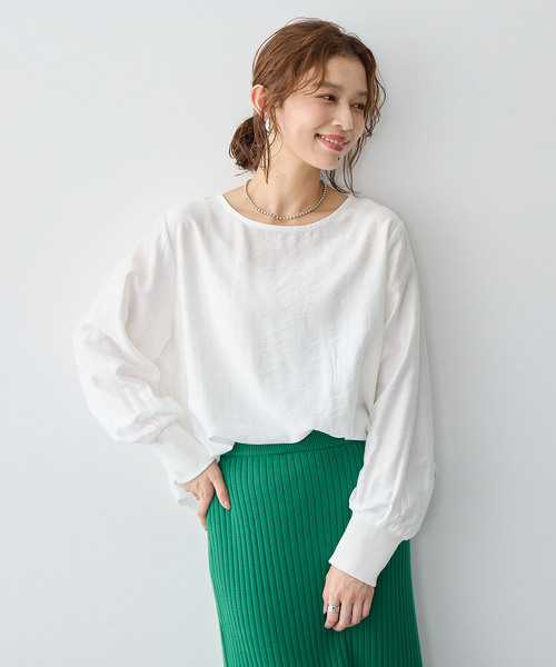 anyfee（エニフィー）の「【anyfee/大きいサイズ】裾ラウンド袖リブルーズフィットTブラウス（Tシャツ/カットソー・レディース・オフホワイト/ブラック・LL/3L/4L/5L）」の14枚目の写真