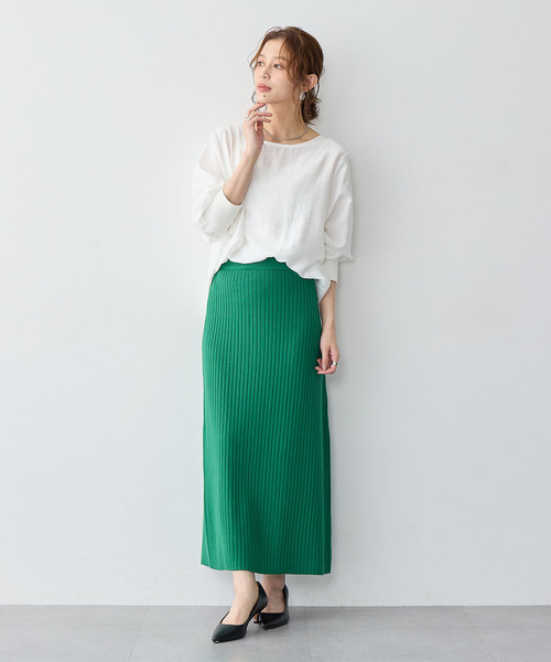 anyfee（エニフィー）の「【anyfee/大きいサイズ】裾ラウンド袖リブルーズフィットTブラウス（Tシャツ/カットソー・レディース・オフホワイト/ブラック・LL/3L/4L/5L）」の17枚目の写真