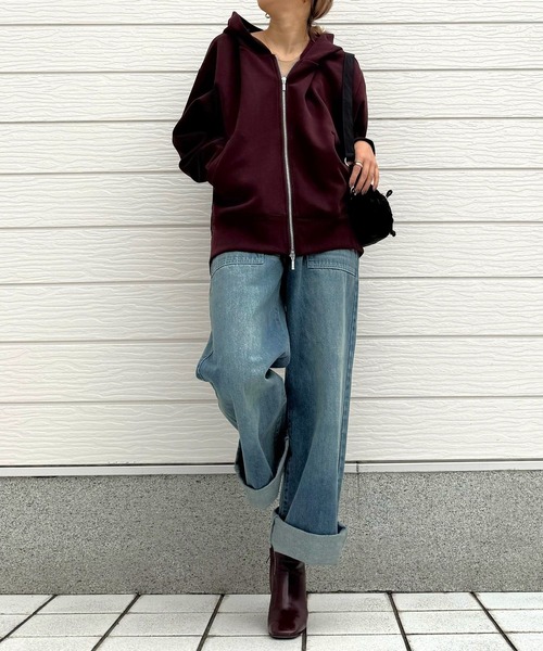 Q(キュー)の「ダンボールZIPパーカー(パーカー・レディース・ブラック/バーガンディー・MEDIUM)」の16枚目の写真