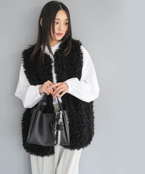 mili an deni(ミリアンデニ)の「プードルフェイクファーベスト(ベスト・レディース・ベージュ/ブラック/モカ・M)」の19枚目の写真
