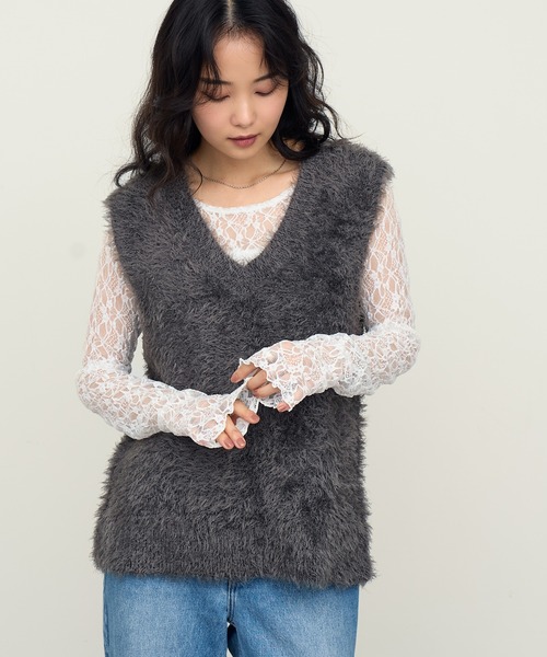 NOGLE(ノグル)の「【NOGLE/ノグル】2wayシャギーVネックニットベスト(ベスト・レディース・ベージュ/ネイビー/チャコール/アイボリー/ブラック/グレー・FREE)」の4枚目の写真
