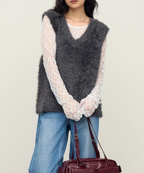 NOGLE(ノグル)の「【NOGLE/ノグル】2wayシャギーVネックニットベスト(ベスト・レディース・ベージュ/ネイビー/チャコール/アイボリー/ブラック/グレー・FREE)」の8枚目の写真