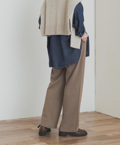 URBAN RESEARCH DOORS（アーバンリサーチドアーズ）の「ドライソフトダンボールイージーパンツ（その他パンツ・レディース・ブラック/カーキ/ブラウン・MEDIUM）」の7枚目の写真