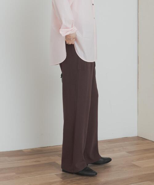 URBAN RESEARCH DOORS（アーバンリサーチドアーズ）の「ドライソフトダンボールイージーパンツ（その他パンツ・レディース・ブラック/カーキ/ブラウン・MEDIUM）」の16枚目の写真