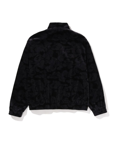 A BATHING APE(アベイシングエイプ)の「SOLID CAMO VELOUR METAL ONE POINT RELAXED FIT TRACK JACKET(ジャージ・メンズ・バーガンディー/ブラック・LARGE/MEDIUM/SMALL/X-LARGE/XX-LARGE)」の3枚目の写真
