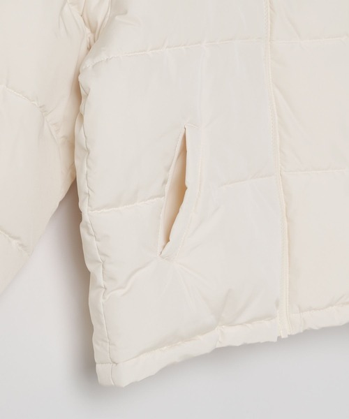 repipi armario（レピピ アルマリオ）の「【10C REPIPI】エアサーマルフードブルゾン（ダウンジャケット/コート・キッズ・アイボリー/ブラック/レオパード・110㎝/120㎝/130㎝）」の10枚目の写真