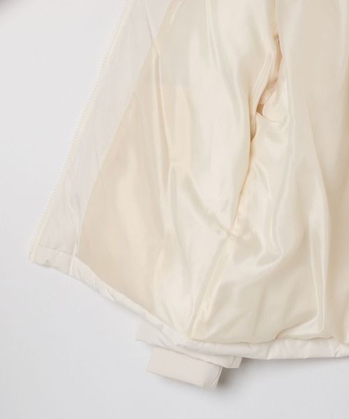 repipi armario（レピピ アルマリオ）の「【10C REPIPI】エアサーマルフードブルゾン（ダウンジャケット/コート・キッズ・アイボリー/ブラック/レオパード・110㎝/120㎝/130㎝）」の16枚目の写真