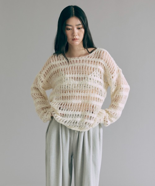 EN NEUME(エンノイム)の「Sheer Boarder Loose Knit(ニット/セーター・レディース・杢グレー/アイボリー/イエロー×グリーン・FREE)」の5枚目の写真