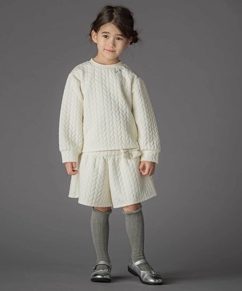 BeBe Petits Pois Vert（ベベプチポワヴェール）の「【店舗限定】【お揃い】キルトジャガード切り替えキュロットパンツ（その他パンツ・キッズ・ネイビー/オフホワイト・120cm/160cm/130cm/150cm/140cm/110cm）」の5枚目の写真