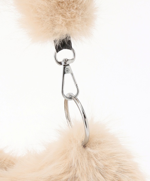 by LOVEiT（バイラビット）の「ファーショルダーバッグ（ショルダーバッグ・キッズ・ベージュ・F）」の6枚目の写真