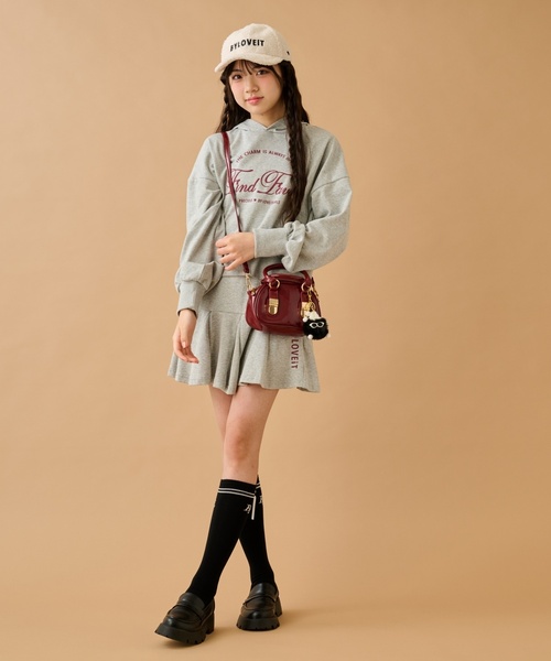 by LOVEiT（バイラビット）の「ボストン型ショルダーバッグ（ショルダーバッグ・キッズ・エンジ/シルバー/ブラック・F）」の4枚目の写真