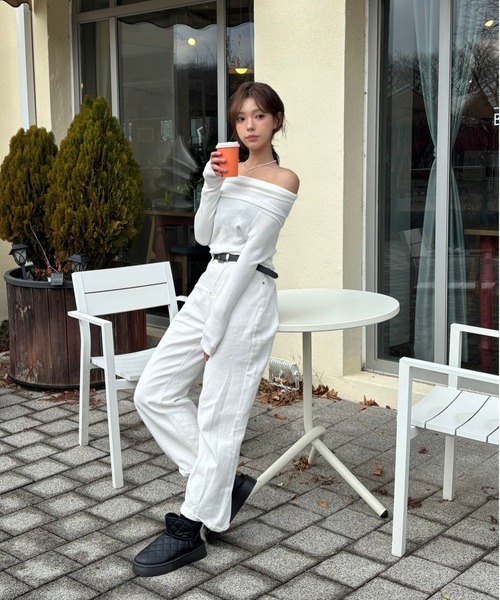 Vini（ヴィニ）の「シャーリング オフショルダー 長袖トップス（Tシャツ/カットソー・レディース・ブラック/ホワイト/ダークグレー・FREE）」の16枚目の写真