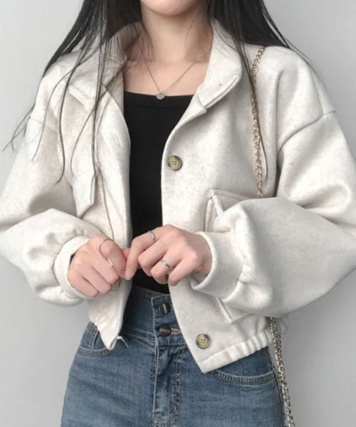 VIVID LADY(ビビッドレディー)の「パフスリーブ ショート丈 チェスターコート アウター(チェスターコート・レディース・グレー/ブラック/ライトベージュ・FREE)」の3枚目の写真
