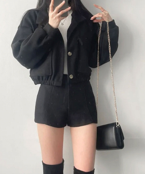 VIVID LADY(ビビッドレディー)の「パフスリーブ ショート丈 チェスターコート アウター(チェスターコート・レディース・グレー/ブラック/ライトベージュ・FREE)」の19枚目の写真