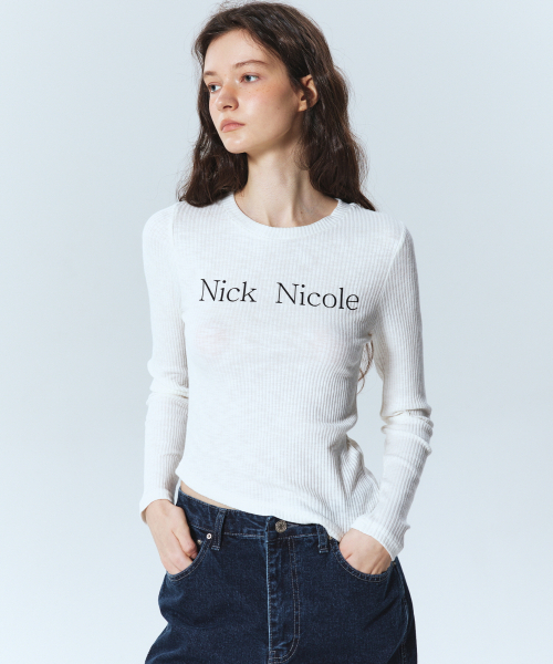 NICK&NICOLE(ニックアンドニコール)の「OBLIQUE LINE LONG SLEEVE TOP_IVORY(Tシャツ/カットソー・レディース・その他・MEDIUM)」の2枚目の写真