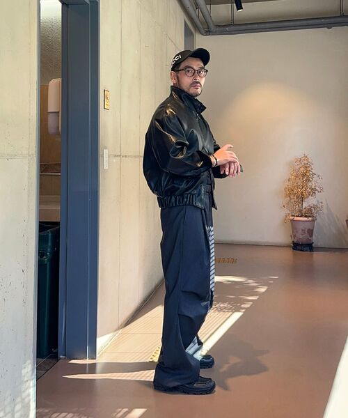 DOFFJASON(ドフジェーソン)の「ヴィーガンレザー ハリントンジャケット BLACK(ライダースジャケット・メンズ・その他・XX-LARGE/LARGE/X-LARGE/MEDIUM)」の5枚目の写真