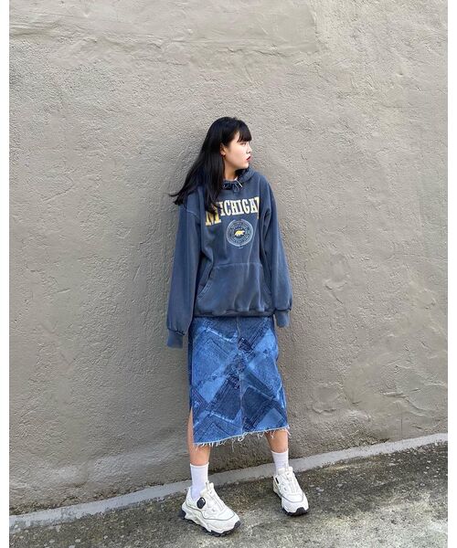 CRANK(クランク)の「デニムプリントロングスカート_ブルー(スカート・レディース・その他・SMALL/MEDIUM)」の2枚目の写真