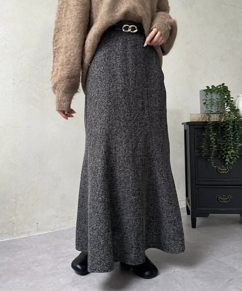 Thevon(ゼボン)の「ツイードマーメイドスカート(スカート・レディース・アイボリー/ブラック/ブラウン・S/M)」の1枚目の写真