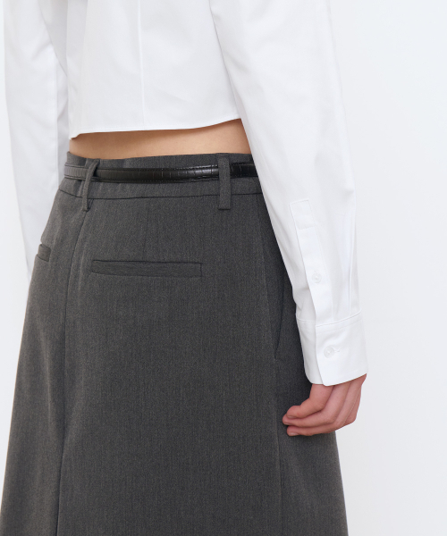 MUSINSA STANDARD WOMAN（ムシンサスタンダードウーマン）の「ウィメンズスリムフィットクロップシャツ[ホワイト]（シャツ/ブラウス・レディース・その他・SMALL/MEDIUM/LARGE/X-SMALL）」の22枚目の写真