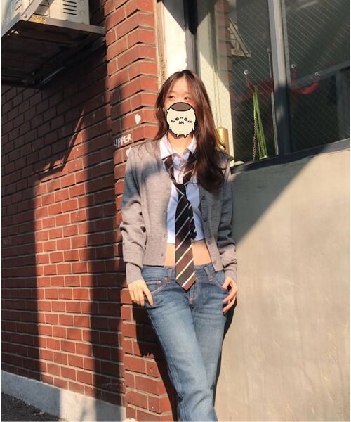 MUSINSA STANDARD WOMAN（ムシンサスタンダードウーマン）の「ウィメンズスリムフィットクロップシャツ[ホワイト]（シャツ/ブラウス・レディース・その他・SMALL/MEDIUM/LARGE/X-SMALL）」の18枚目の写真