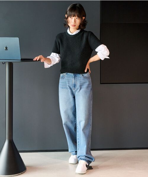 MUSINSA STANDARD WOMAN（ムシンサスタンダードウーマン）の「ウィメンズスリムフィットクロップシャツ[ホワイト]（シャツ/ブラウス・レディース・その他・SMALL/MEDIUM/LARGE/X-SMALL）」の7枚目の写真