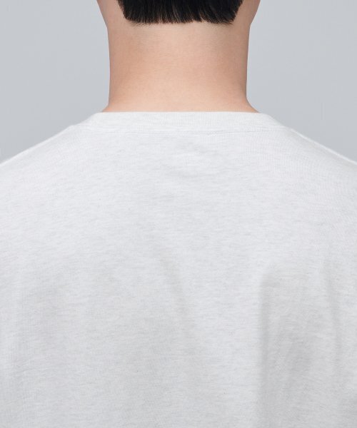 MUSINSA STANDARD（ムシンサスタンダード）の「レイヤードクルーネックTシャツ_ロング丈 [オートミール]（Tシャツ/カットソー・メンズ・その他・X-SMALL/SMALL/MEDIUM/LARGE/X-LARGE）」の6枚目の写真