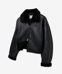 VTWO（ブイツー）の「8227 レザー クロップ ムートン_ブラック（ムートンコート）」