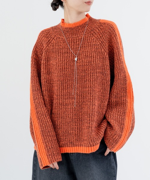 refinedworks（リファインドワークス）の「【refinedworks】冬の表情を彩る ラインニット（ニット/セーター・レディース・ベージュ/オレンジ・FREE）」の3枚目の写真