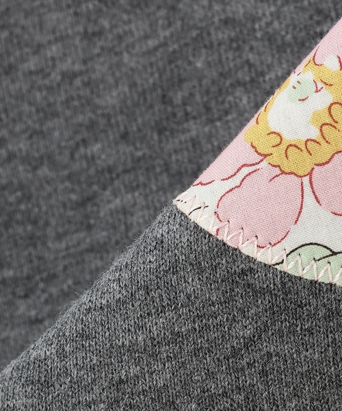 sense of wonder(センスオブワンダー)の「リバティリンゴトレーナー(スウェット・キッズ・チャコール/ネイビー/ピンク・80cm/90cm/100cm/110cm/120cm/130cm)」の9枚目の写真