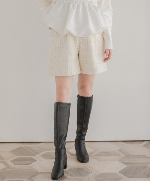 Fit more(フィットモア)の「ツイードパールポケットショートパンツ(その他パンツ・レディース・ブラック/アイボリー/グレイッシュベージュ・S/M)」の2枚目の写真