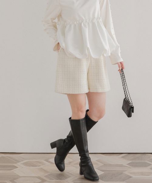 Fit more(フィットモア)の「ツイードパールポケットショートパンツ(その他パンツ・レディース・ブラック/アイボリー/グレイッシュベージュ・S/M)」の4枚目の写真