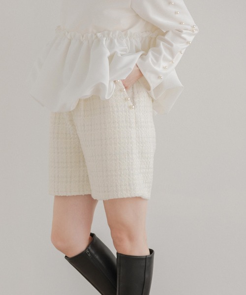 Fit more(フィットモア)の「ツイードパールポケットショートパンツ(その他パンツ・レディース・ブラック/アイボリー/グレイッシュベージュ・S/M)」の5枚目の写真