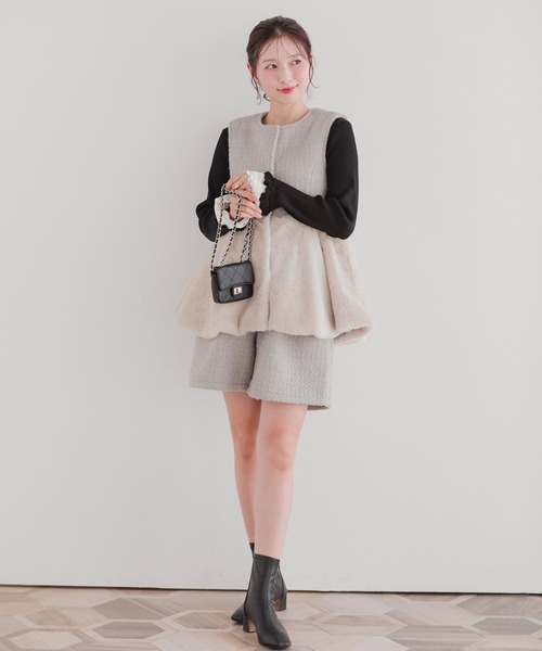 Fit more(フィットモア)の「ツイードパールポケットショートパンツ(その他パンツ・レディース・ブラック/アイボリー/グレイッシュベージュ・S/M)」の13枚目の写真