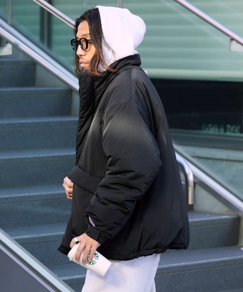 THOUSAND MILE(サウザンドマイル)の「THOUSAND MILE/サウザンドマイル STAND COLLAR PADDED JACKET スタンド カラー パデッド ダブルジップ ジャケット(ダウンジャケット/コート・メンズ・ブラック/チャコール・XS/M/L/XL)」の11枚目の写真