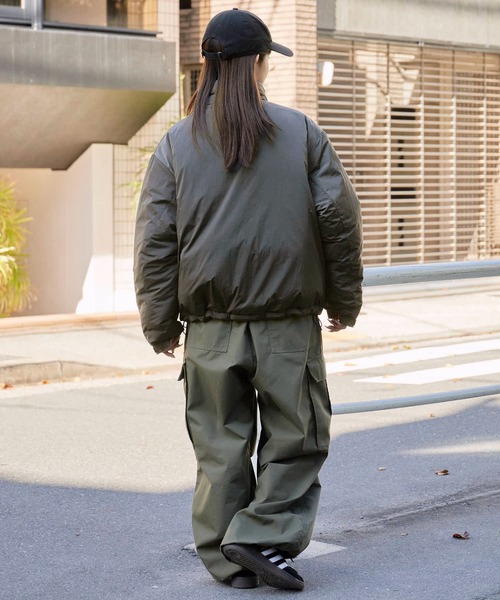 THOUSAND MILE(サウザンドマイル)の「THOUSAND MILE/サウザンドマイル STAND COLLAR PADDED JACKET スタンド カラー パデッド ダブルジップ ジャケット(ダウンジャケット/コート・メンズ・ブラック/チャコール・XS/M/L/XL)」の18枚目の写真