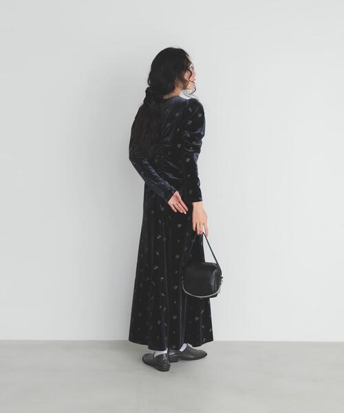 KBF（ケイビーエフ）の「ベロアシャーリングドレス（ワンピース・レディース・ブラウン/ブラック/グレー系その他・36/38）」の15枚目の写真