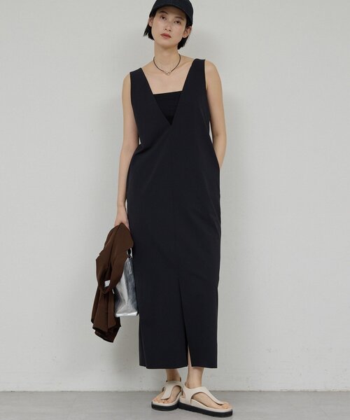 GALLARDAGALANTE(ガリャルダガランテ)の「【前後2way】ストレッチ2WAYワンピース(ワンピース・レディース・ブラック/ホワイト・FREE)」の1枚目の写真