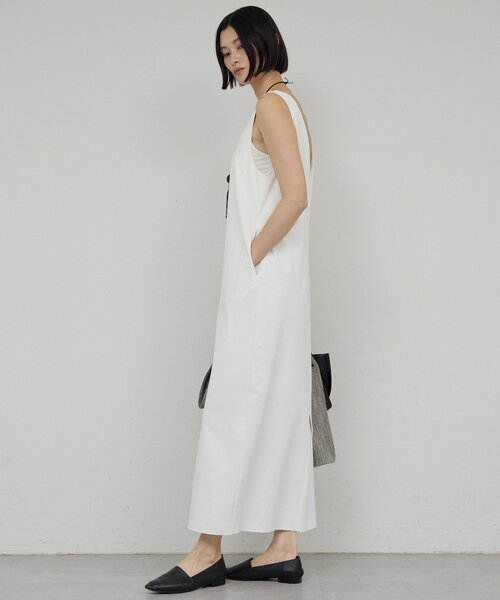 GALLARDAGALANTE(ガリャルダガランテ)の「【前後2way】ストレッチ2WAYワンピース(ワンピース・レディース・ブラック/ホワイト・FREE)」の6枚目の写真