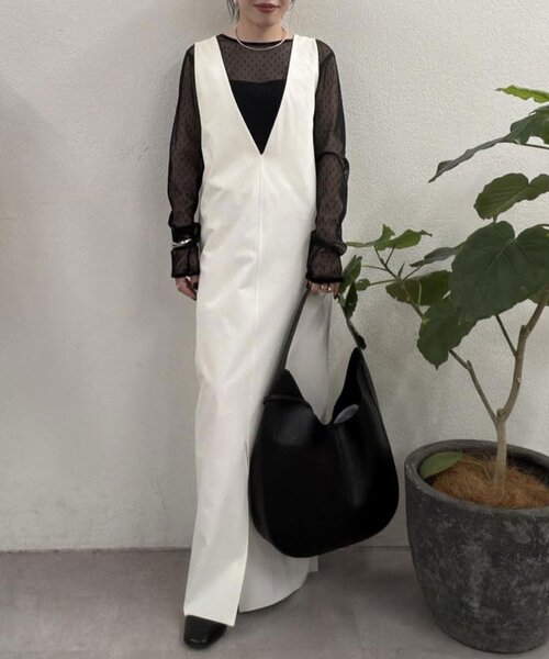 GALLARDAGALANTE(ガリャルダガランテ)の「【前後2way】ストレッチ2WAYワンピース(ワンピース・レディース・ブラック/ホワイト・FREE)」の9枚目の写真