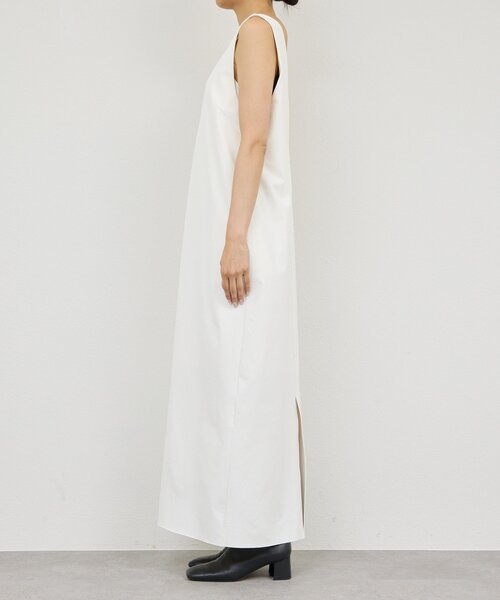 GALLARDAGALANTE(ガリャルダガランテ)の「【前後2way】ストレッチ2WAYワンピース(ワンピース・レディース・ブラック/ホワイト・FREE)」の15枚目の写真