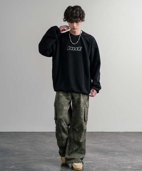 HUF(ハフ)の「HUF ハフ H DOT POLAR FLEECE CREWNECK オーバーサイズポーラーフリースプルオーバートレーナー(スウェット・メンズ・ブラック/スカイブルー・M/L/XL)」の8枚目の写真