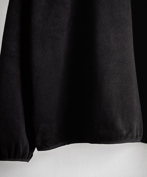 HUF(ハフ)の「HUF ハフ H DOT POLAR FLEECE CREWNECK オーバーサイズポーラーフリースプルオーバートレーナー(スウェット・メンズ・ブラック/スカイブルー・M/L/XL)」の19枚目の写真