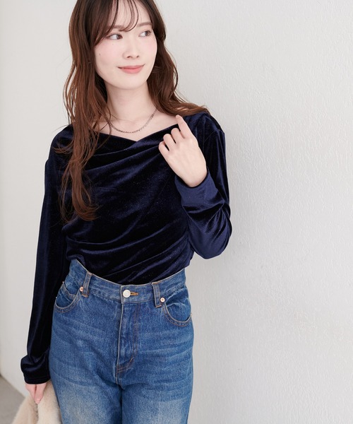 natural couture（ナチュラルクチュール）の「ラメベロアドレーププルオーバー（Tシャツ/カットソー・レディース・ブルーグレー/ピンクベージュ/ネイビー/オフホワイト・FREE）」の8枚目の写真