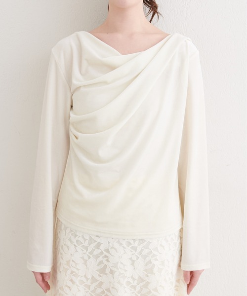 natural couture（ナチュラルクチュール）の「ラメベロアドレーププルオーバー（Tシャツ/カットソー・レディース・ブルーグレー/ピンクベージュ/ネイビー/オフホワイト・FREE）」の17枚目の写真