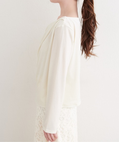 natural couture（ナチュラルクチュール）の「ラメベロアドレーププルオーバー（Tシャツ/カットソー・レディース・ブルーグレー/ピンクベージュ/ネイビー/オフホワイト・FREE）」の18枚目の写真