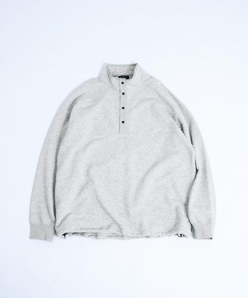 EKAL(エカル)の「『UR TECH』ドライスウェットプルオーバー(スウェット・メンズ・ブラック/グレー・MEDIUM/LARGE)」の3枚目の写真