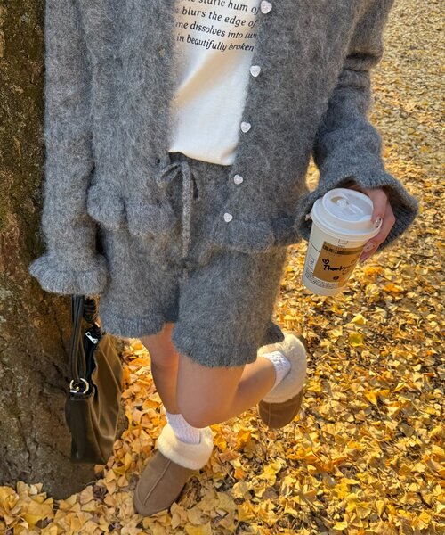 DISCOAT(ディスコート)の「《SETUP対応》【umm.】フリルニットショートパンツ(その他パンツ・レディース・グレー/ブラック・FREE)」の17枚目の写真
