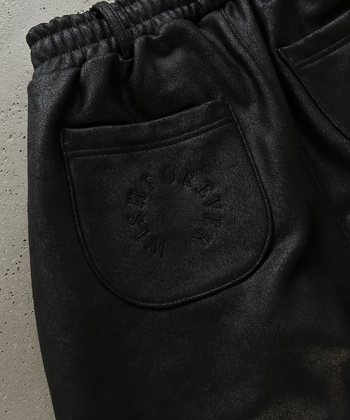 WISH FOR EVER(ウィッシュフォーエバー)の「【 3size 】MAD FAUX LEATHER DRAW CODE WIDE CURVE PANTS(その他パンツ・メンズ・ブラック・SMALL/MEDIUM/LARGE)」の4枚目の写真