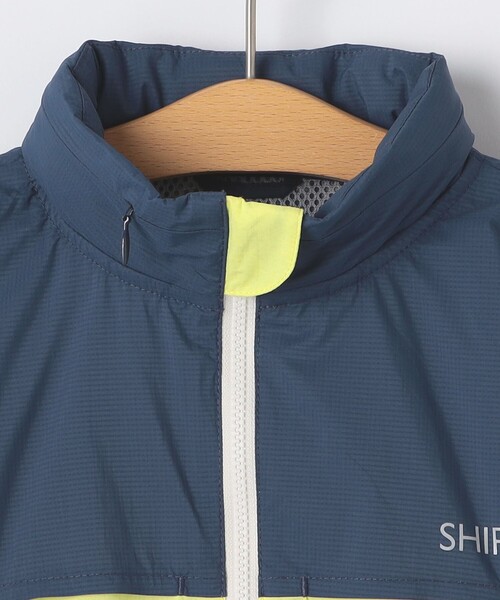SHIPS（シップス）の「SHIPS KIDS:140～160cm /〈撥水/洗濯機可能〉ジップアップ パーカ（パーカー・キッズ・ブラック/ネイビー・140/150/160）」の4枚目の写真