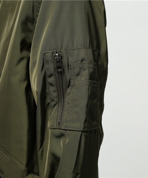AMERICAN RAG CIE(アメリカンラグシー)の「AMERICAN RAG CIE ナイロンツイルMA-1 / 113-AMG-M161-BL602(ミリタリージャケット・メンズ・ネイビー/カーキ/グリーン・1/2/3)」の9枚目の写真